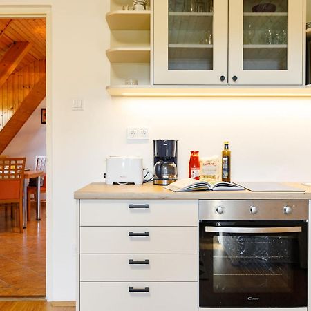 Holiday Home Emi - Bac110 By Interhome Badacsonytomaj Bagian luar foto